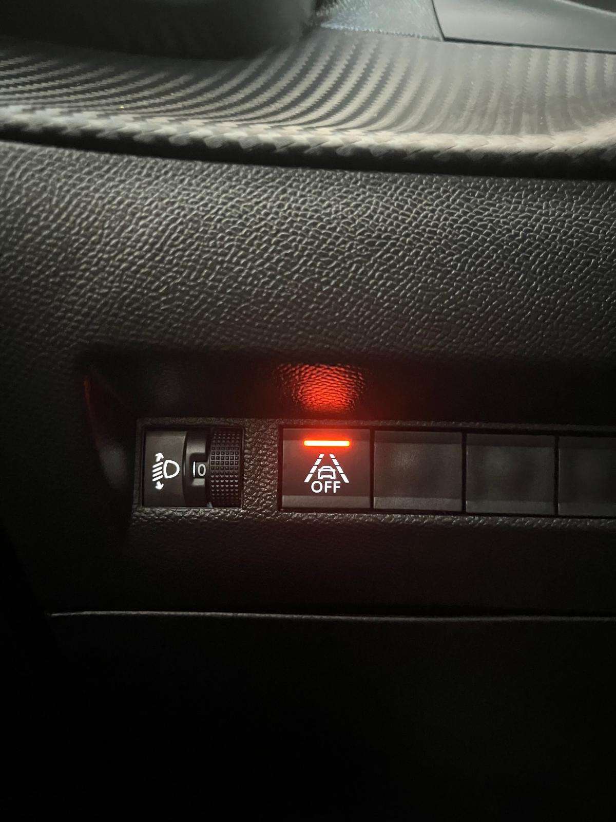 peugeot-2008-2022-diesel-1499cc