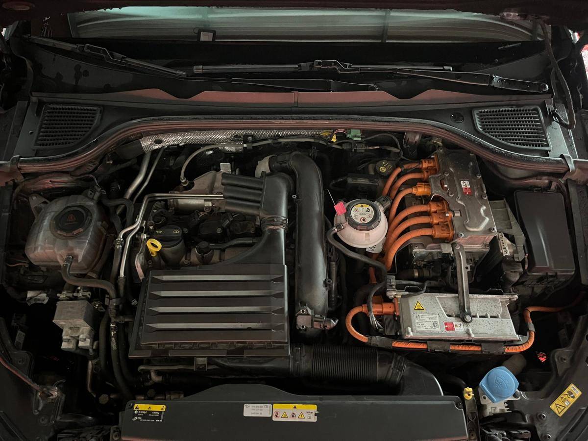volkswagen-golf-2021-hibrido-a-gasolina-1395cc