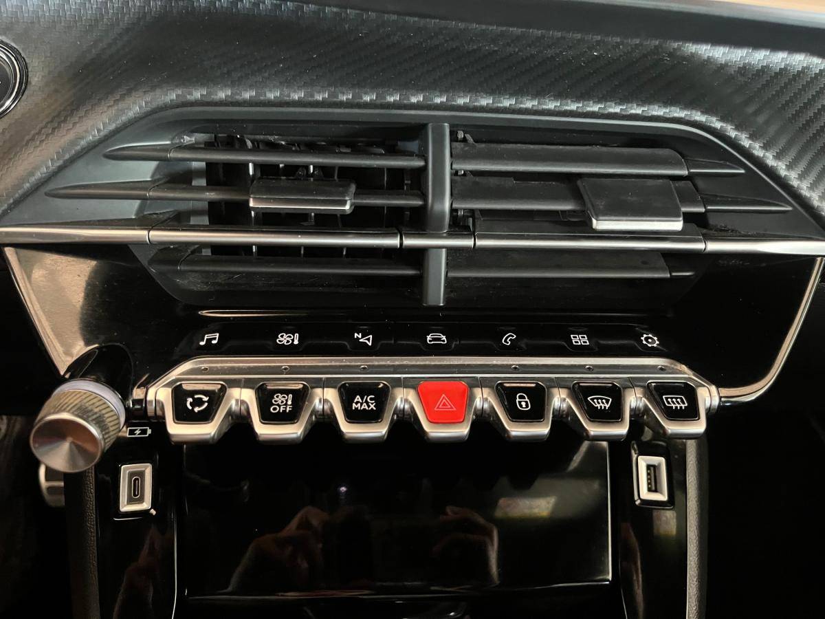 peugeot-208-2022-diesel-1499cc