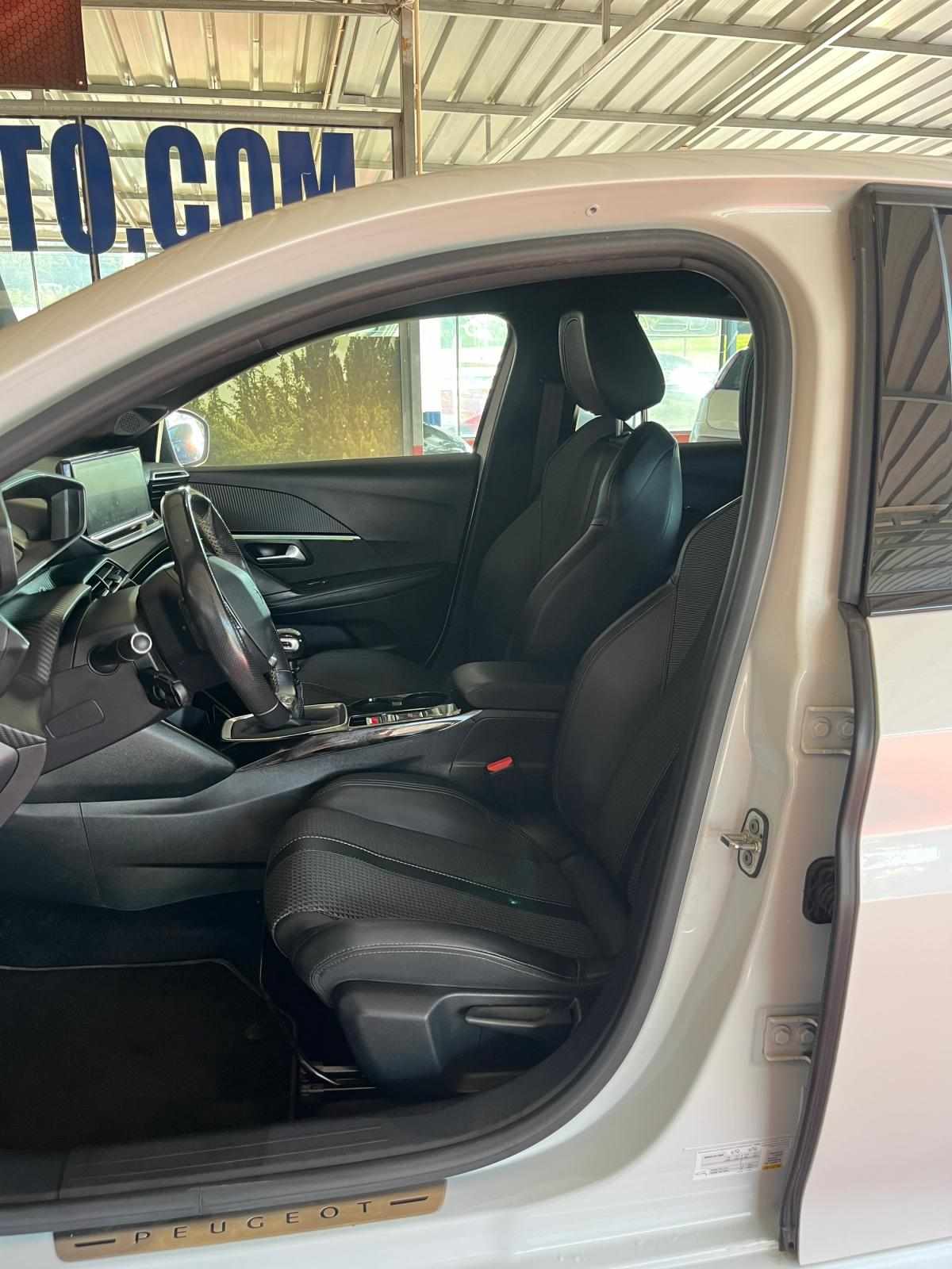 peugeot-208-2022-diesel-1499cc