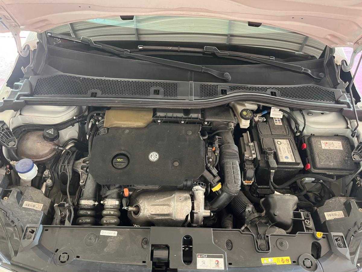 peugeot-208-2022-diesel-1499cc