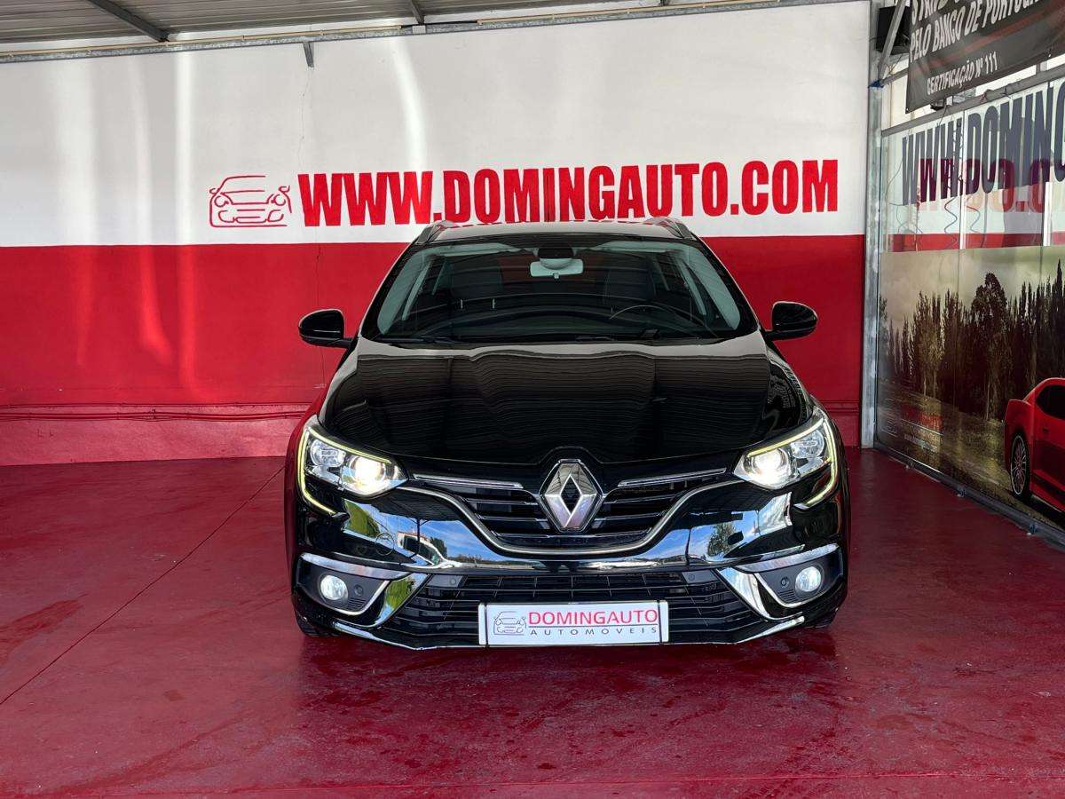 renault-megane-sport-tourer-2019-diesel-1461cc