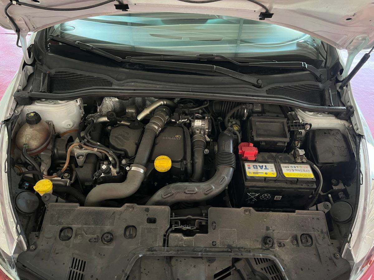 renault-clio-2014-diesel-1461cc