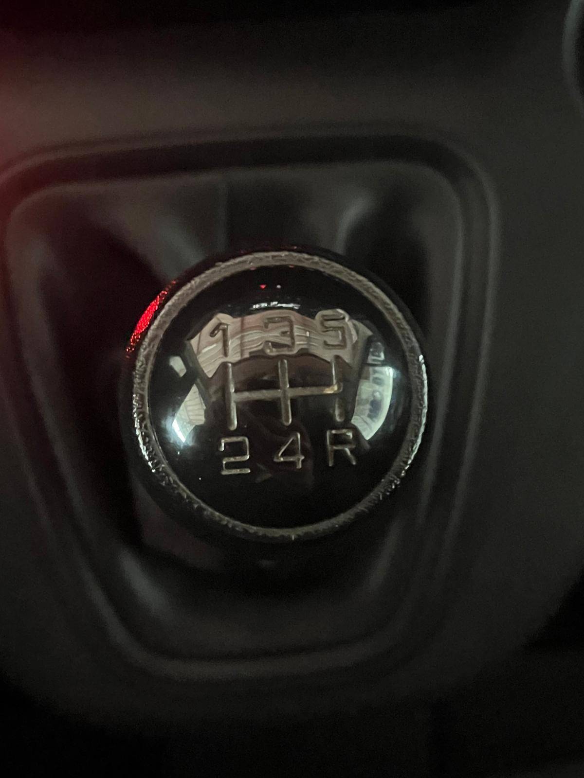 peugeot-partner-2019-diesel-1560cc