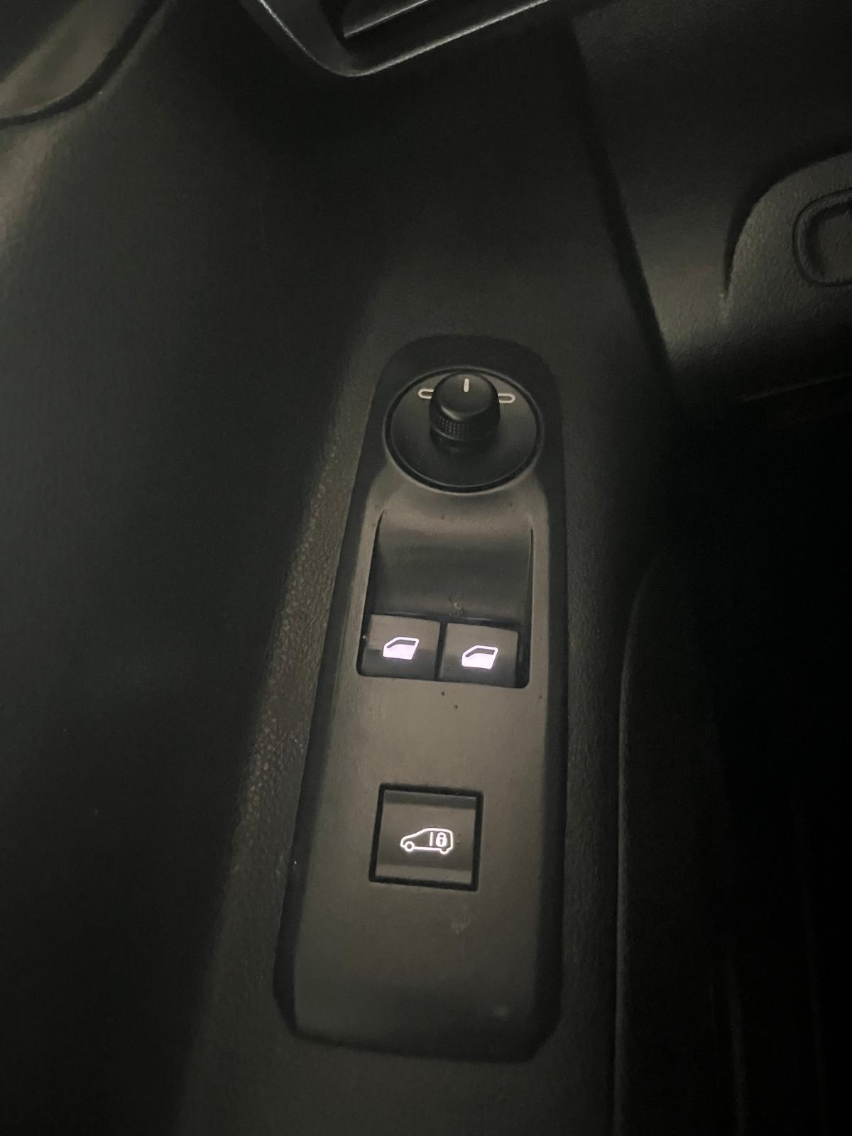 peugeot-partner-2019-diesel-1560cc