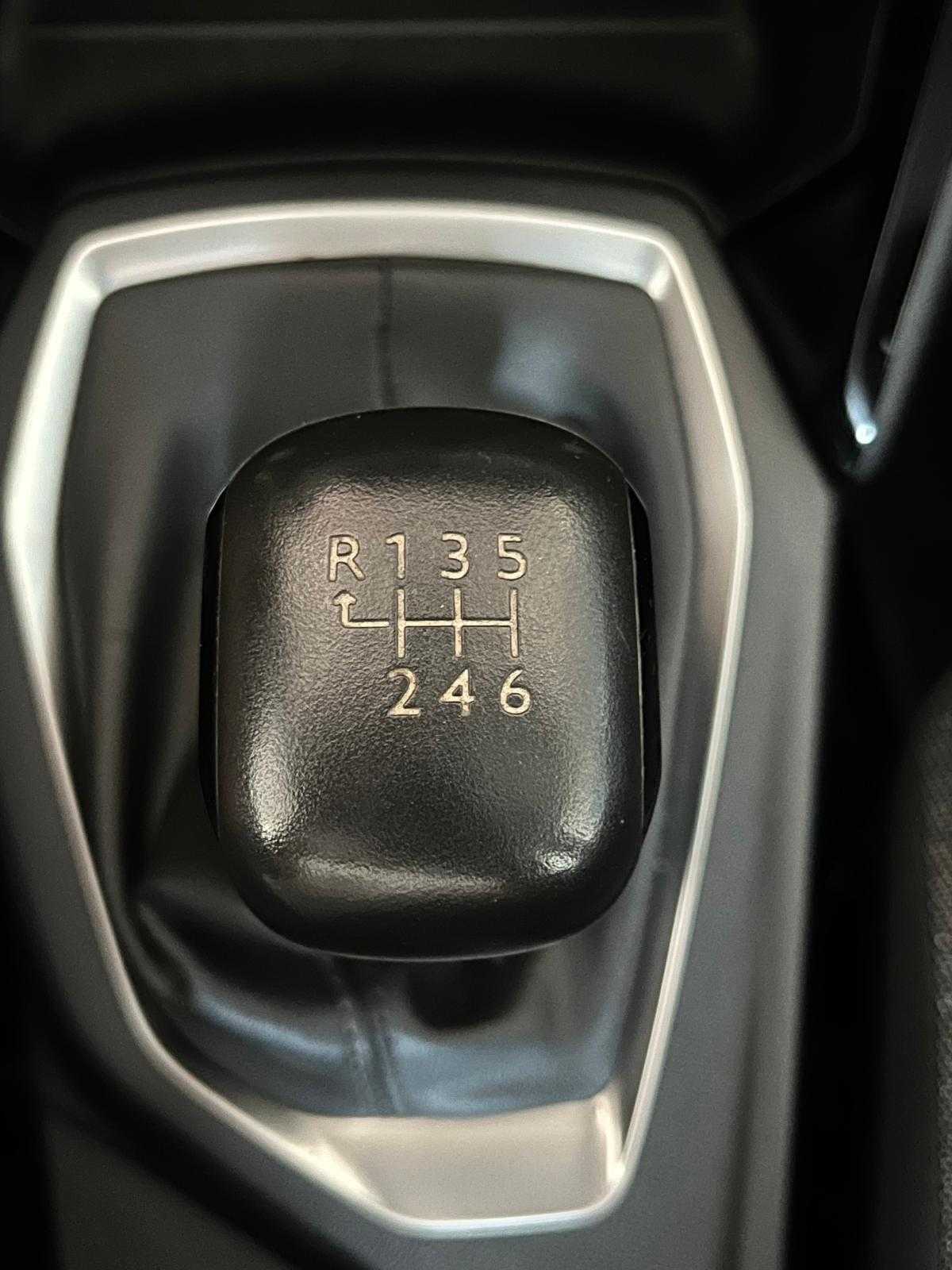 peugeot-208-2020-diesel-1499cc