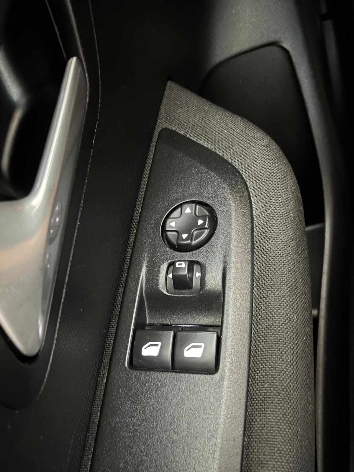 peugeot-208-2020-diesel-1499cc