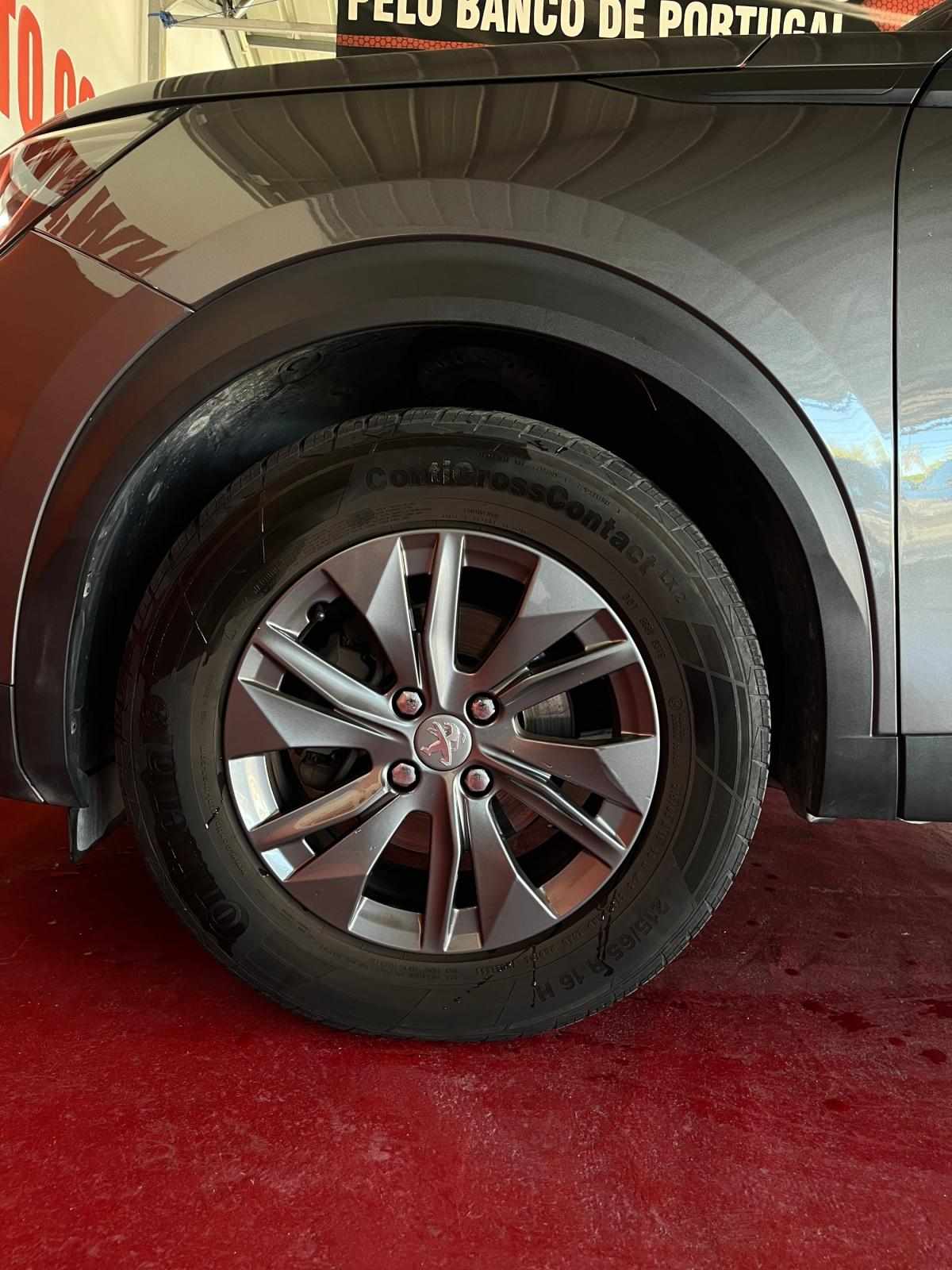 peugeot-2008-2022-diesel-1499cc