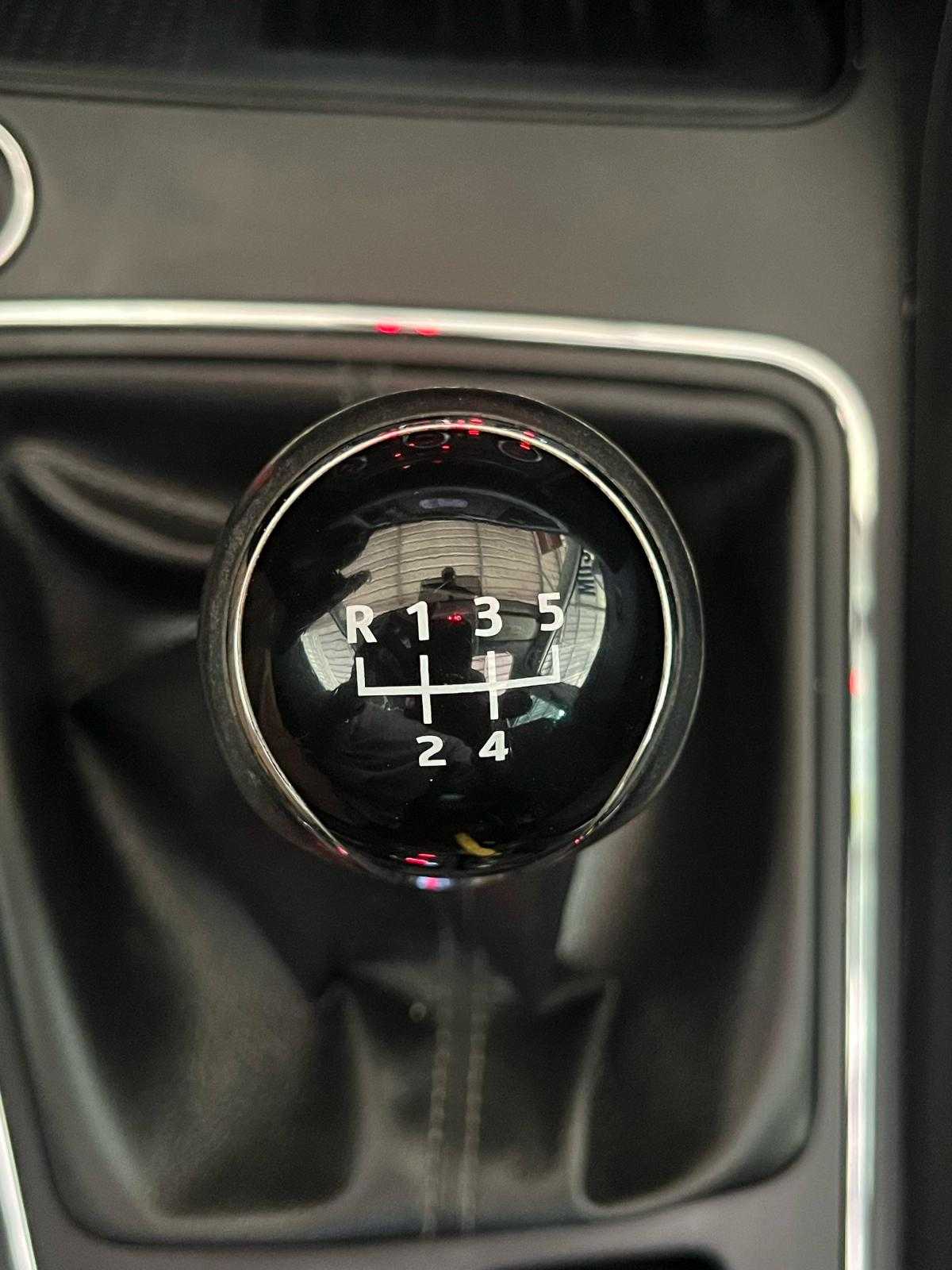 seat-leon-st-2019-diesel-1598cc