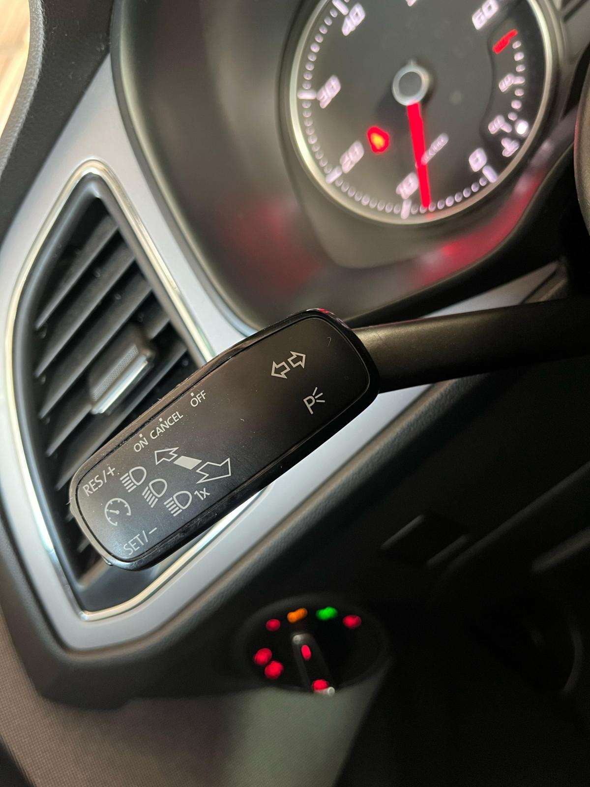 seat-leon-st-2019-diesel-1598cc