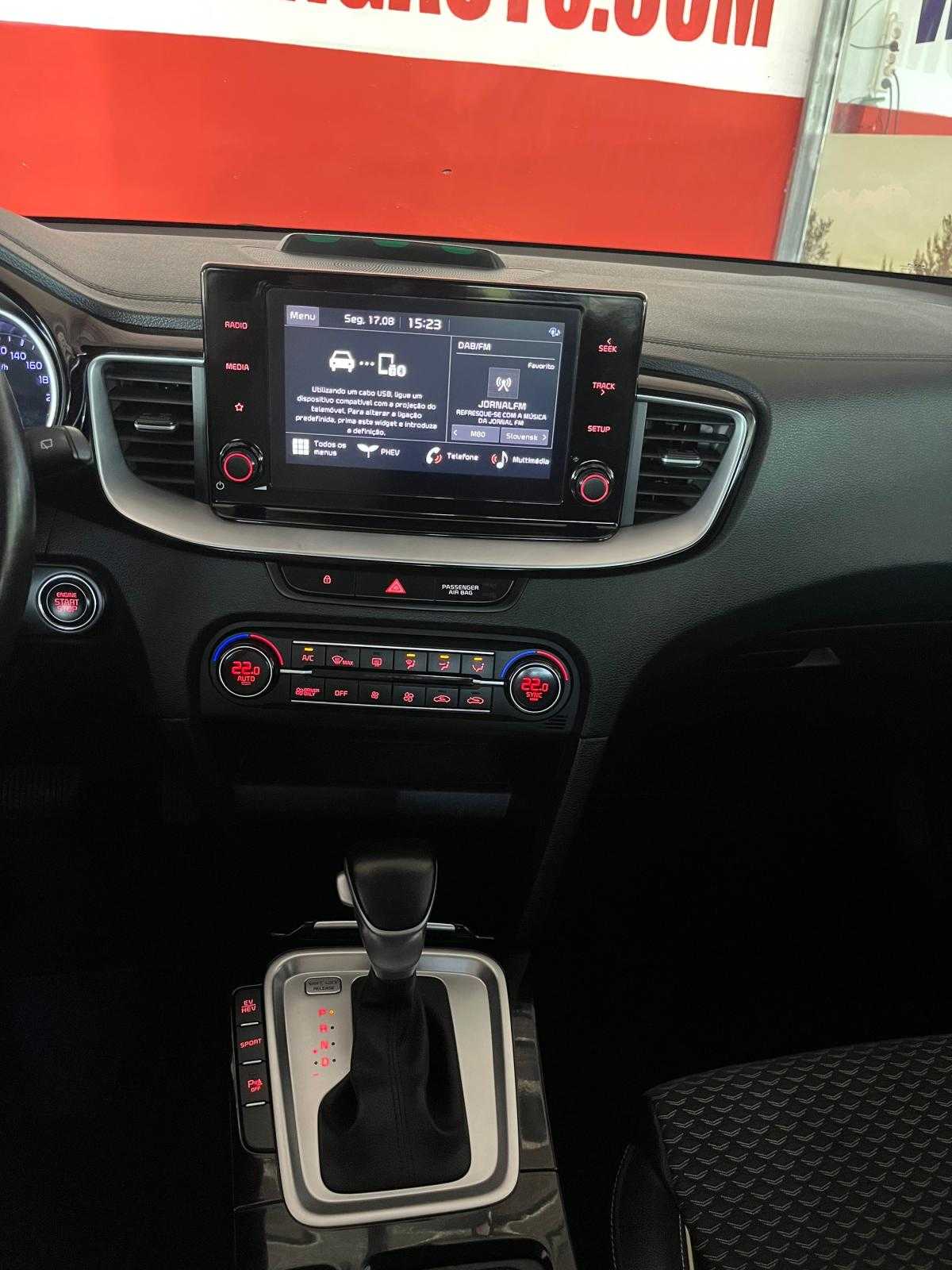 kia-xceed-2022-hibrido-a-gasolina-1580cc