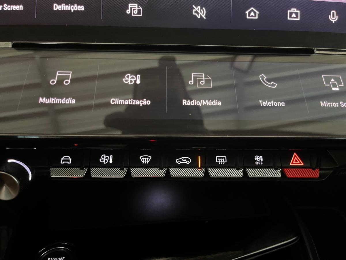 peugeot-308-2022-diesel-1499cc