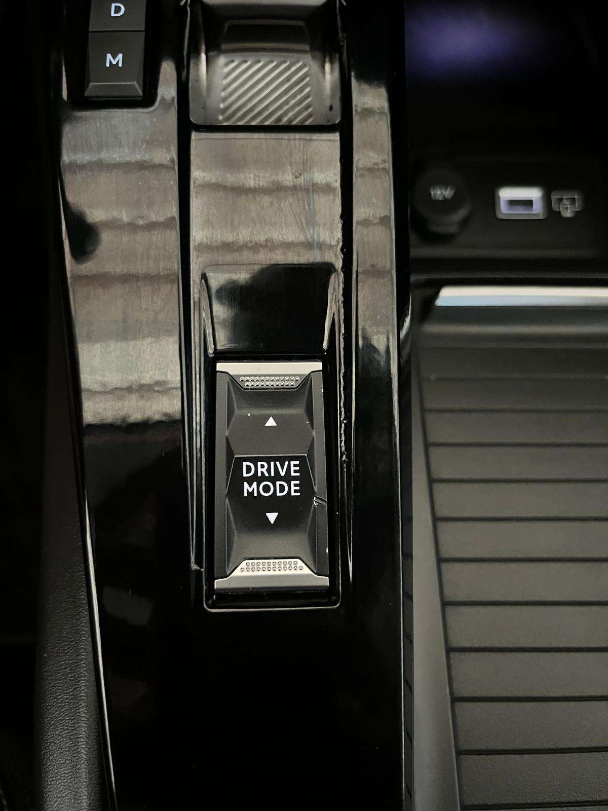 peugeot-308-2022-diesel-1499cc