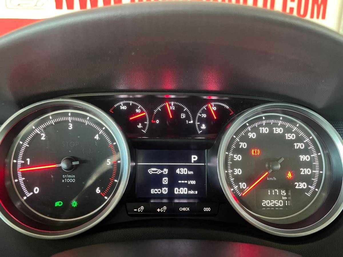 peugeot-508-sw-2015-diesel-1560cc