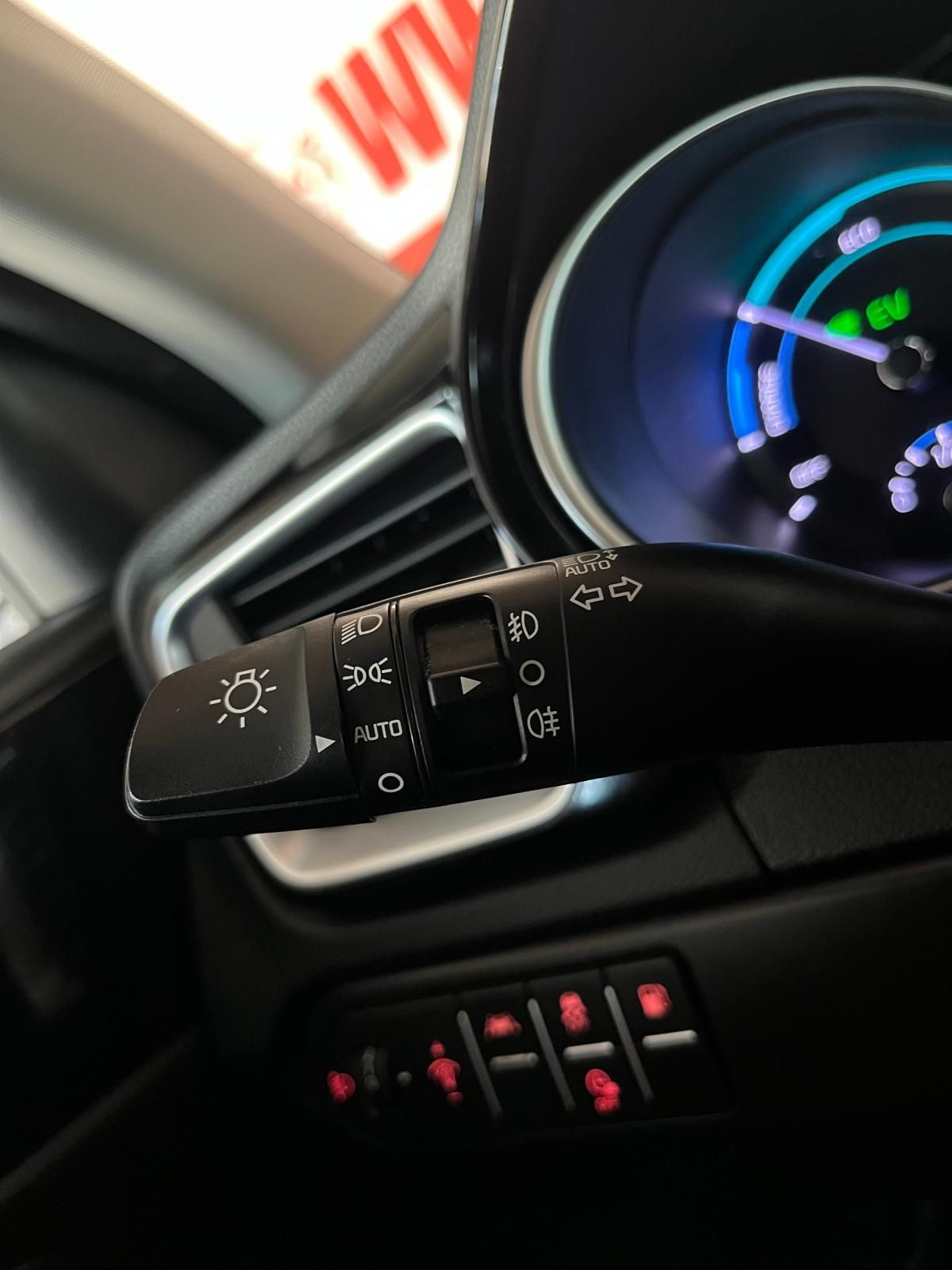 kia-xceed-2022-hibrido-a-gasolina-1580cc
