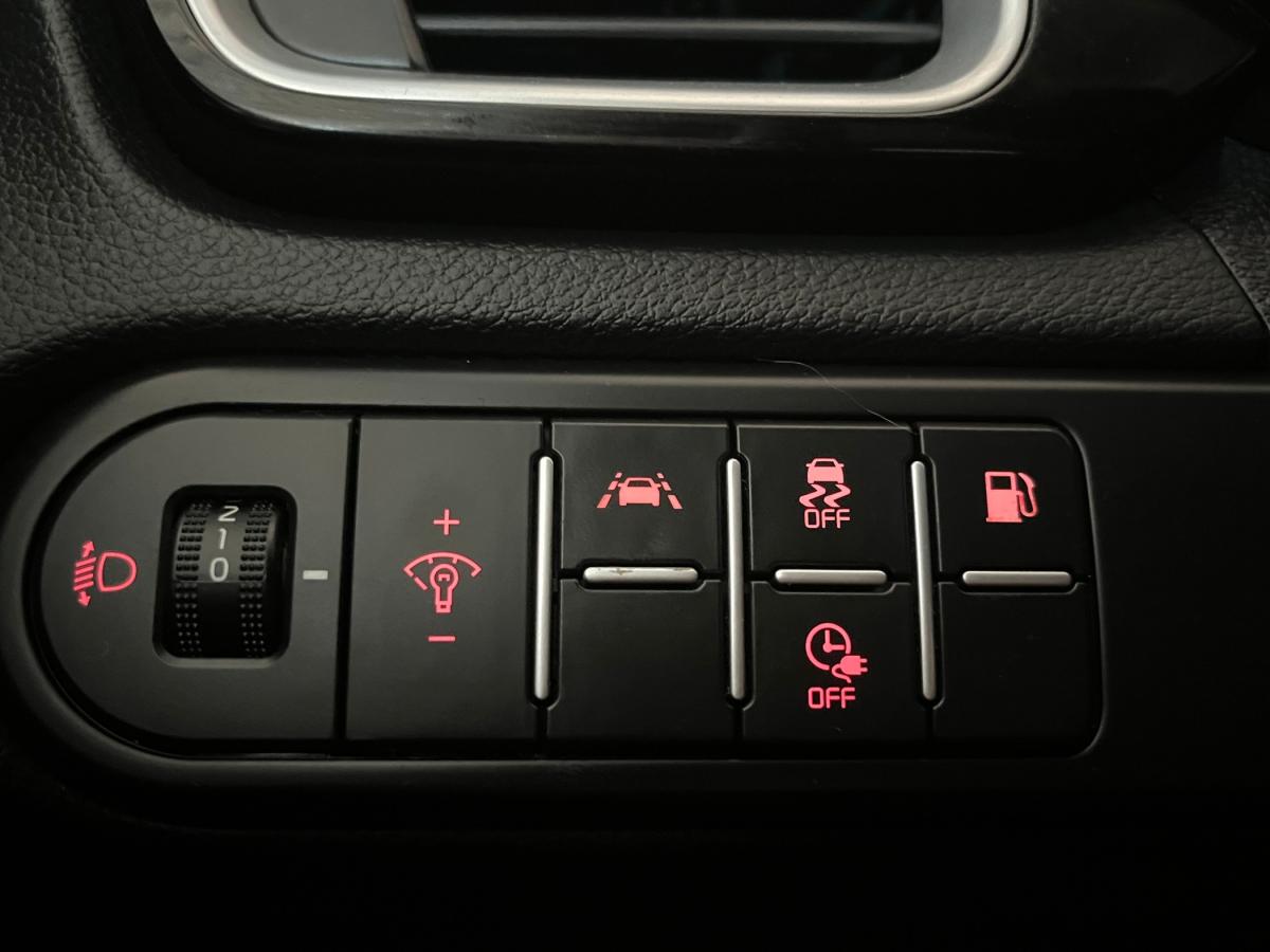 kia-xceed-2022-hibrido-a-gasolina-1580cc