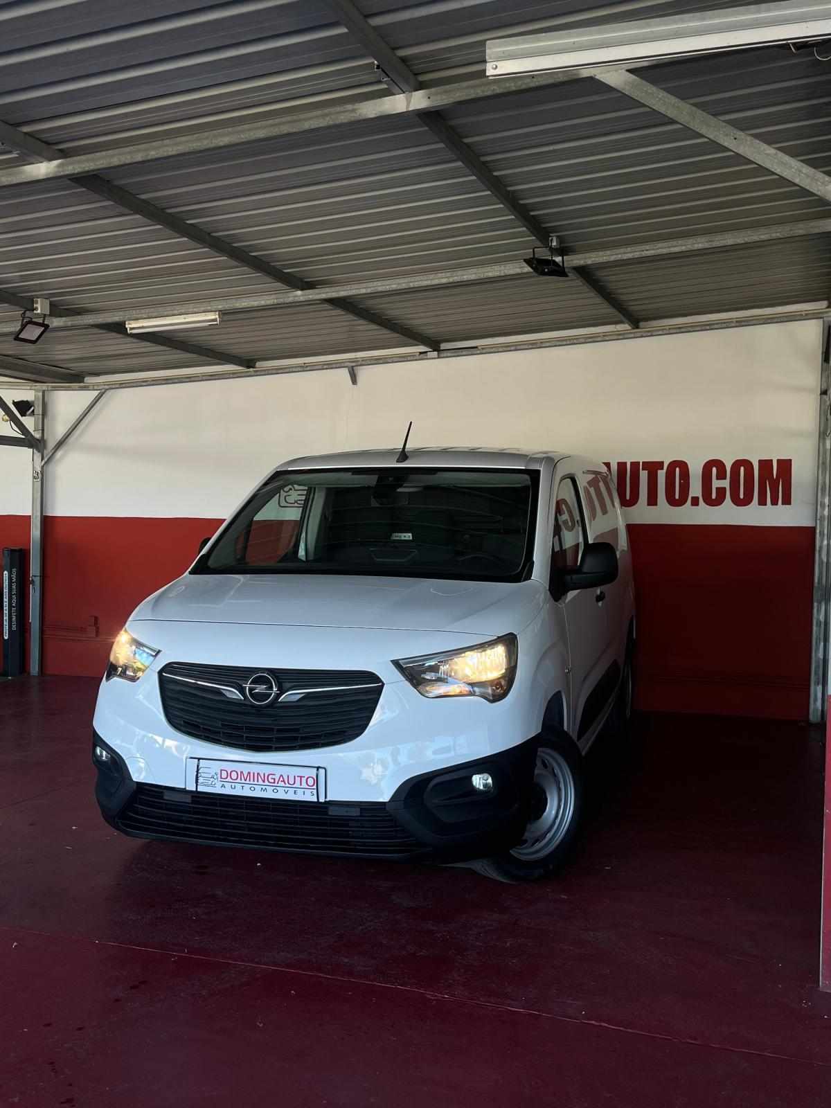 opel-combo-2022-diesel-1499cc