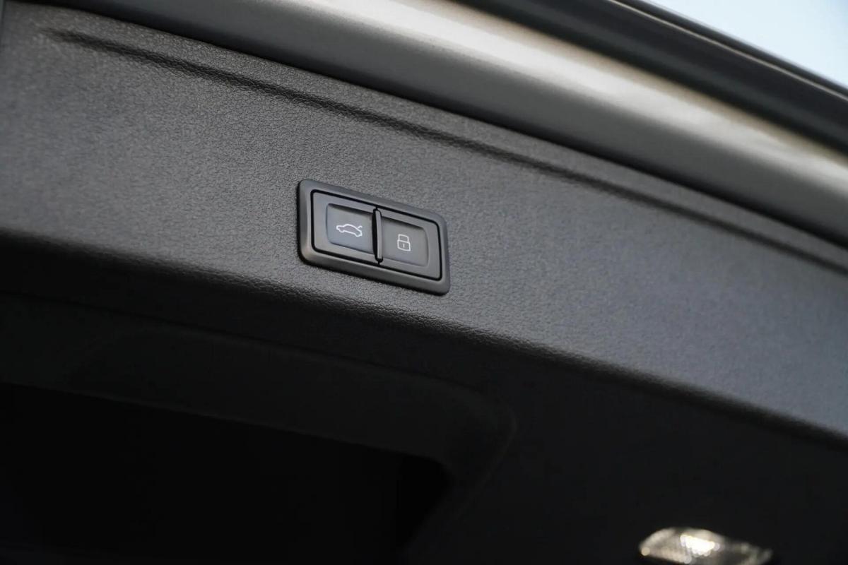 audi-a4-avant-2018-diesel-1968cc