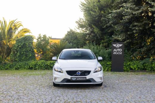 volvo-v40-2014-diesel-1560cc