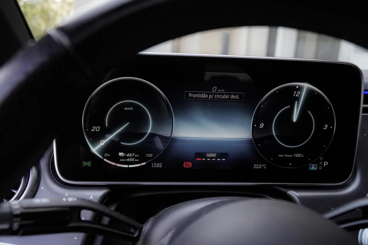 mercedes-benz-eqe-2022-eletrico-0cc