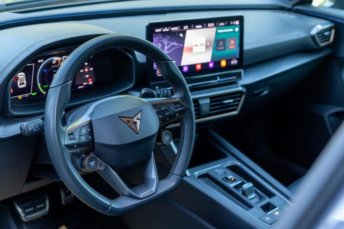 cupra-formentor-2021-hibrido-a-gasolina-1395cc