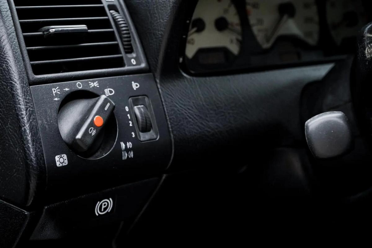 mercedes-benz-classe-c-1998-diesel-2151cc