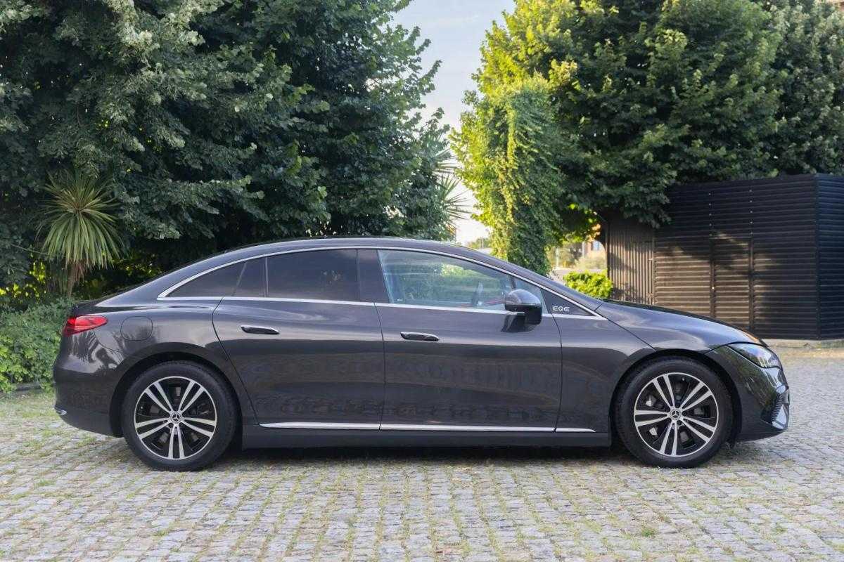 mercedes-benz-eqe-300-2022-eletrico-0cc