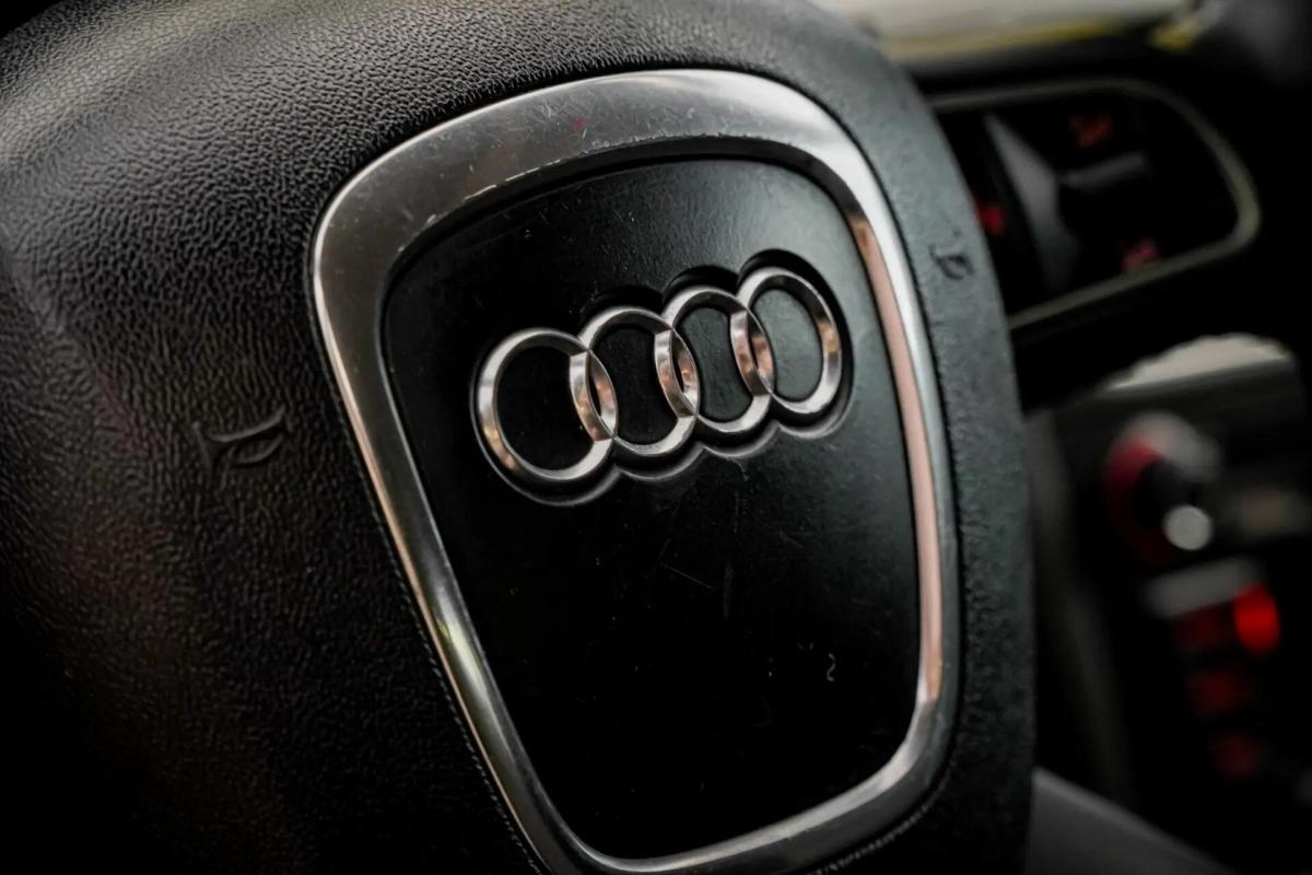 audi-a4-2010-diesel-1968cc