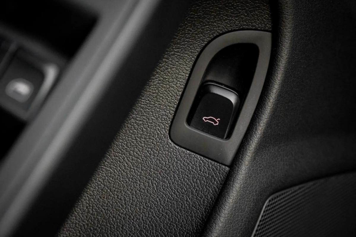 audi-a4-2010-diesel-1968cc