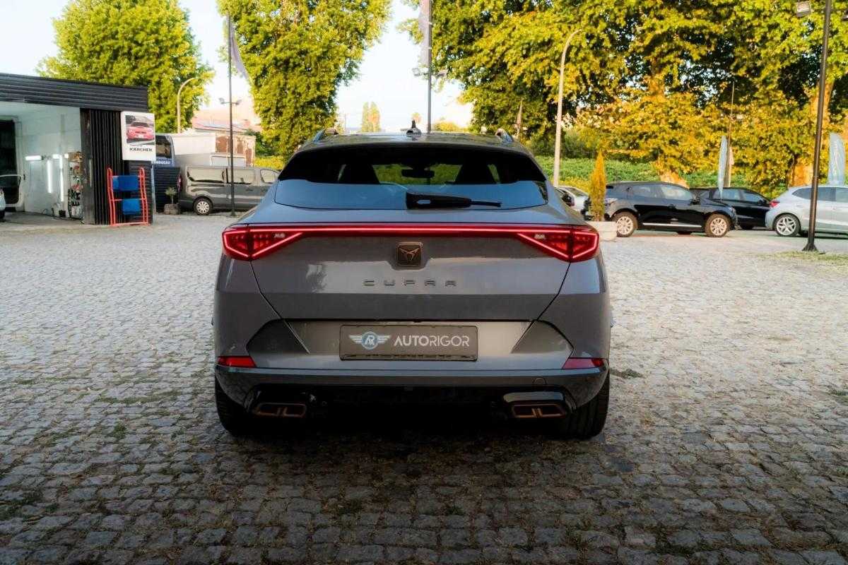 cupra-formentor-2022-hibrido-a-gasolina-1395cc