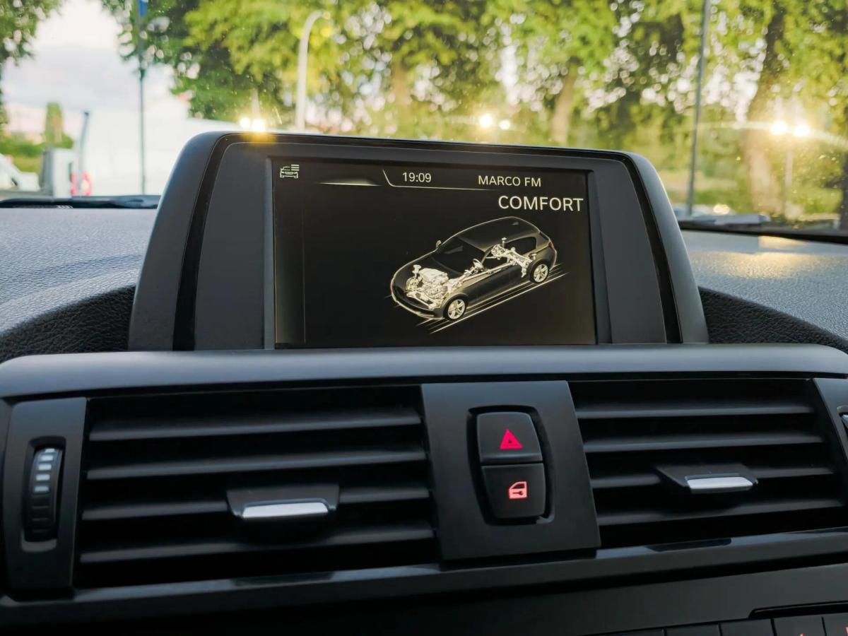 bmw-serie-1-116-d-2015-diesel-1598cc