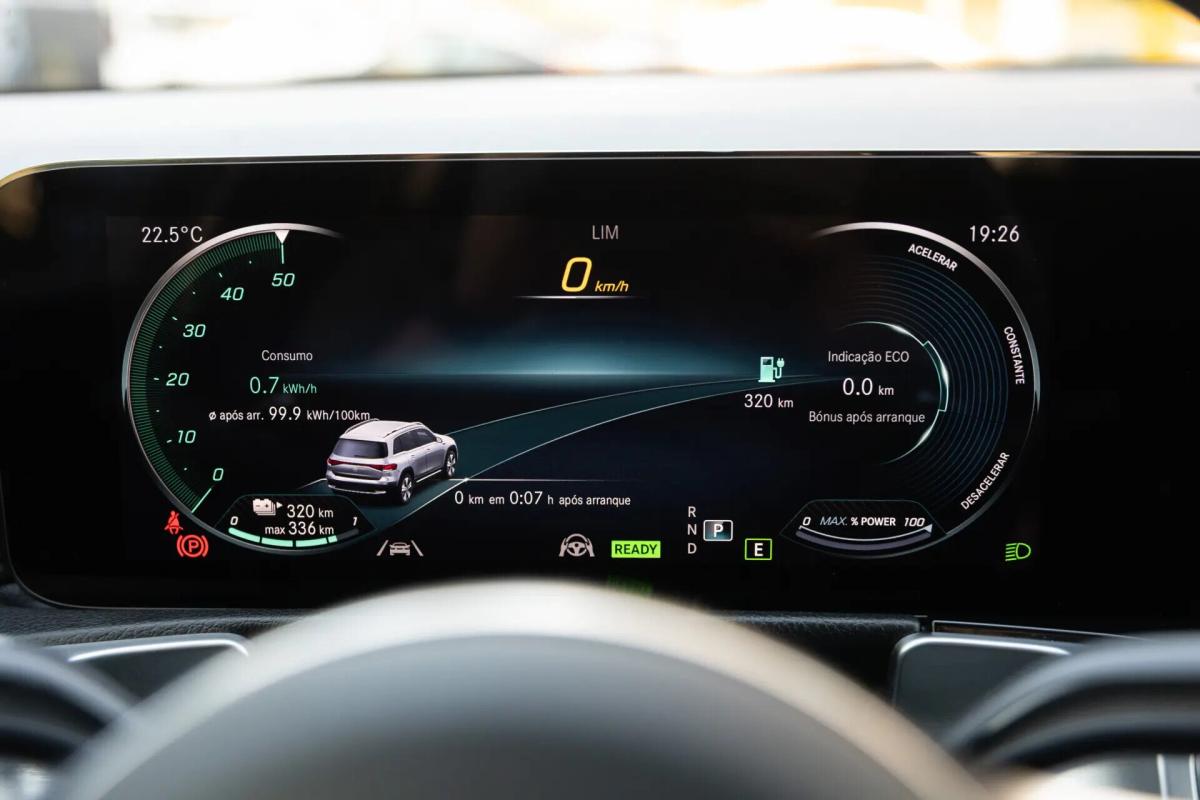 mercedes-benz-eqb-2022-eletrico-0cc