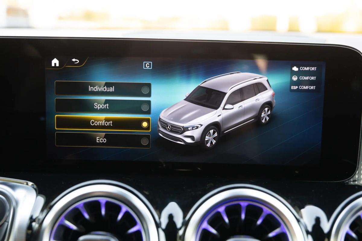 mercedes-benz-eqb-2022-eletrico-0cc