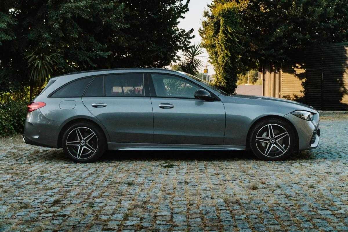 mercedes-benz-classe-c-2022-hibrido-a-gasolina-1999cc