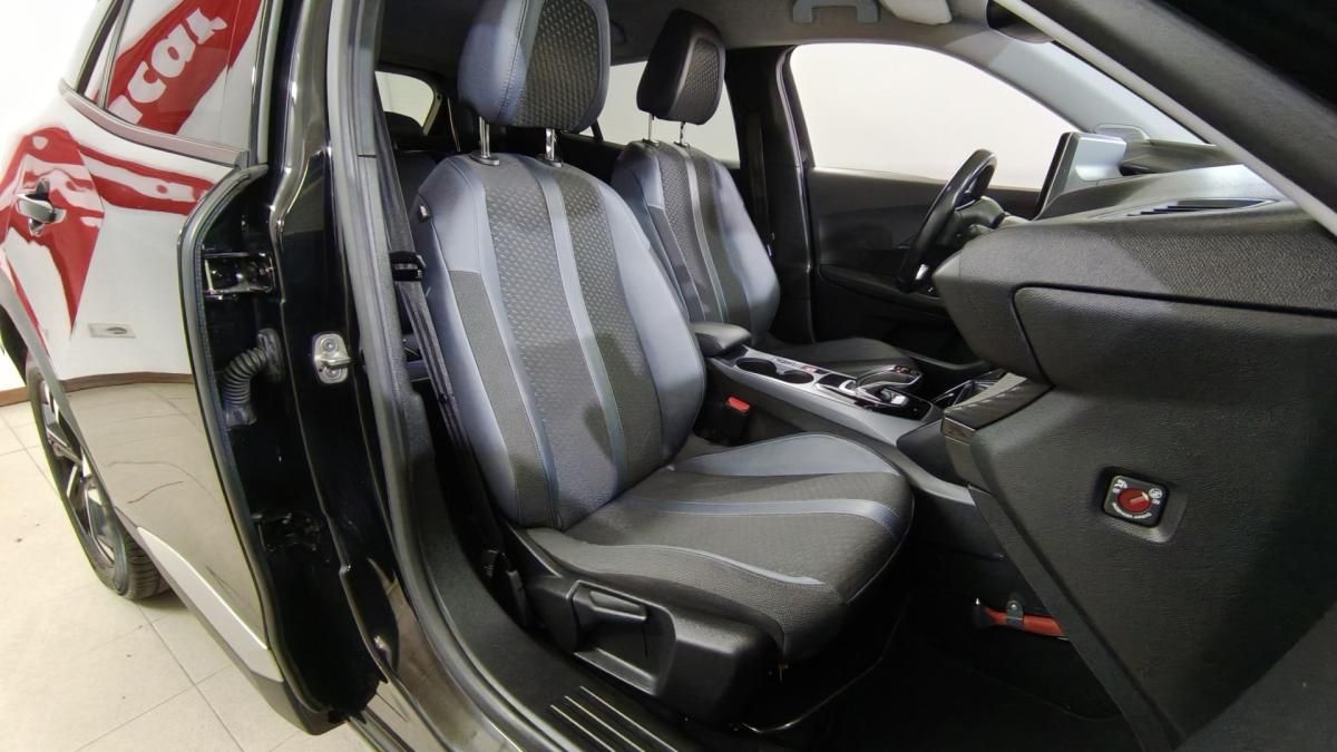 peugeot-e-2008-2020-eletrico-0cc