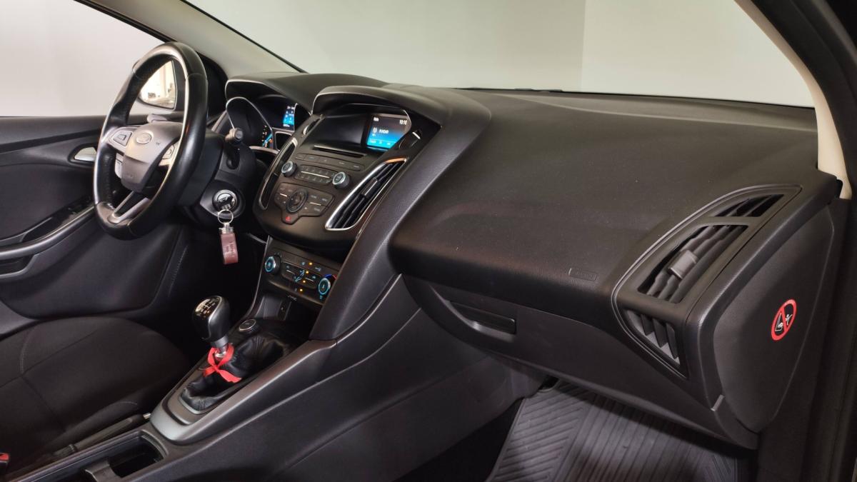 ford-focus-sw-2015-diesel-1499cc