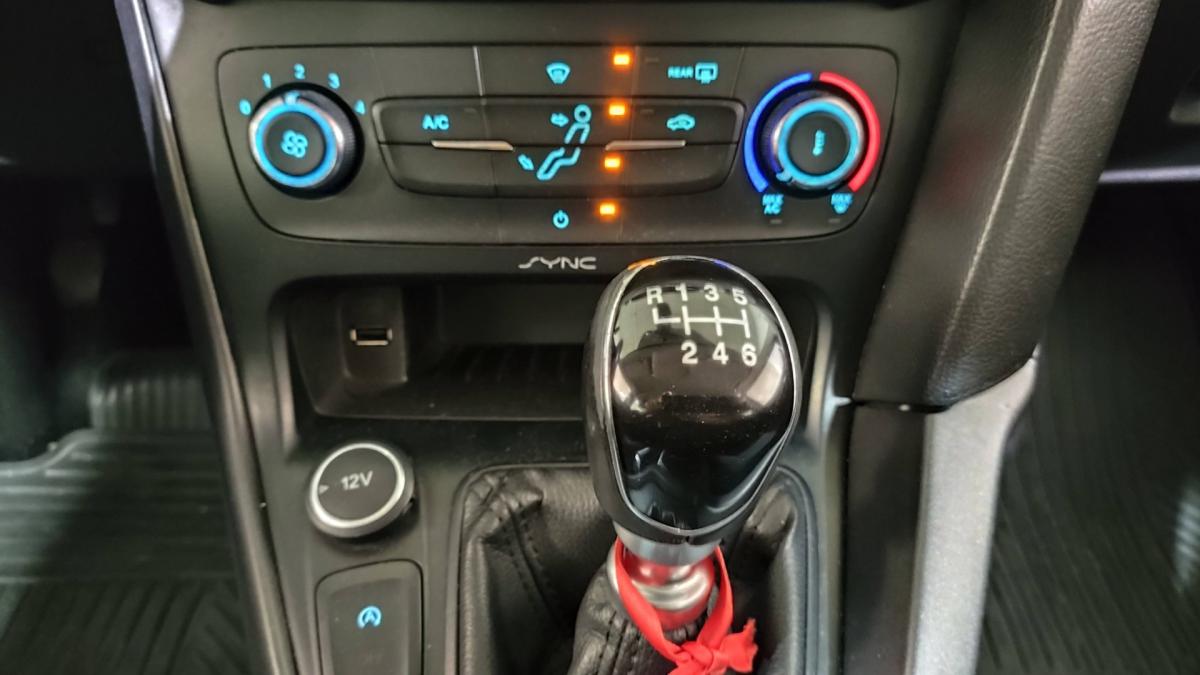 ford-focus-sw-2015-diesel-1499cc