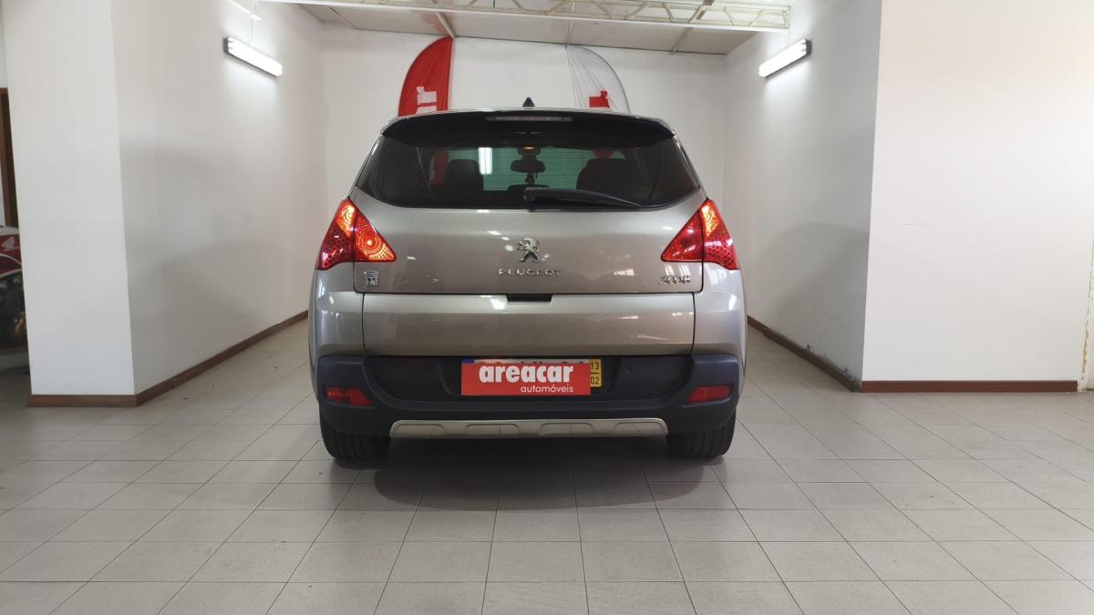 peugeot-3008-2013-hibrido-1997cc