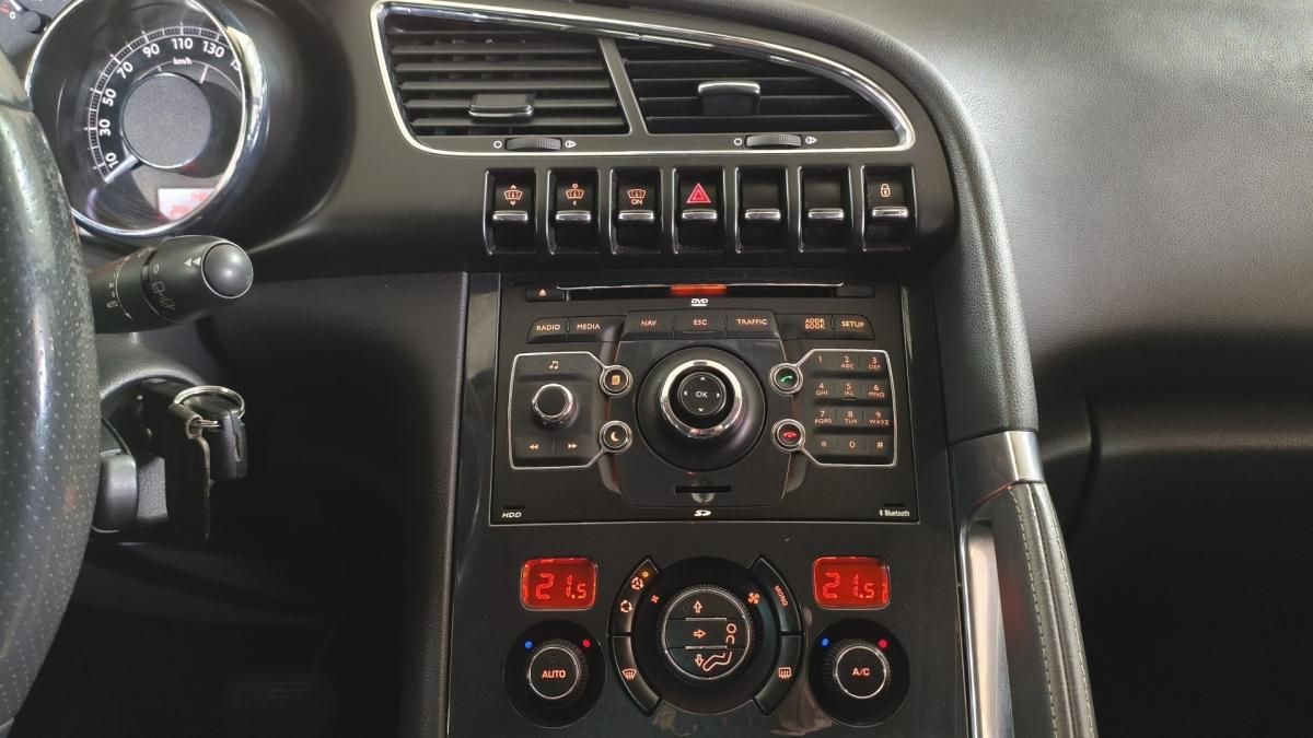 peugeot-3008-2013-hibrido-1997cc