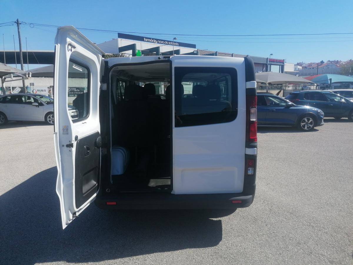 opel-vivaro-2019-diesel-1598cc