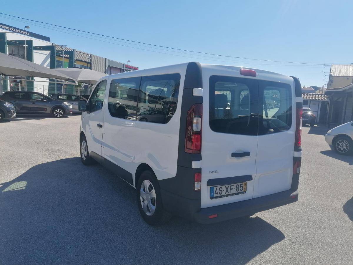opel-vivaro-2019-diesel-1598cc