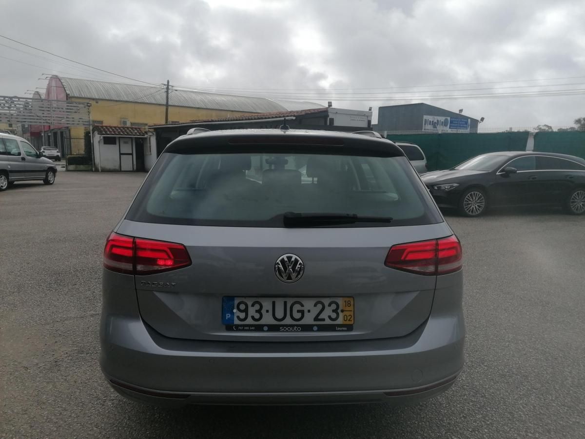 volkswagen-passat-variant-2018-diesel-1598cc