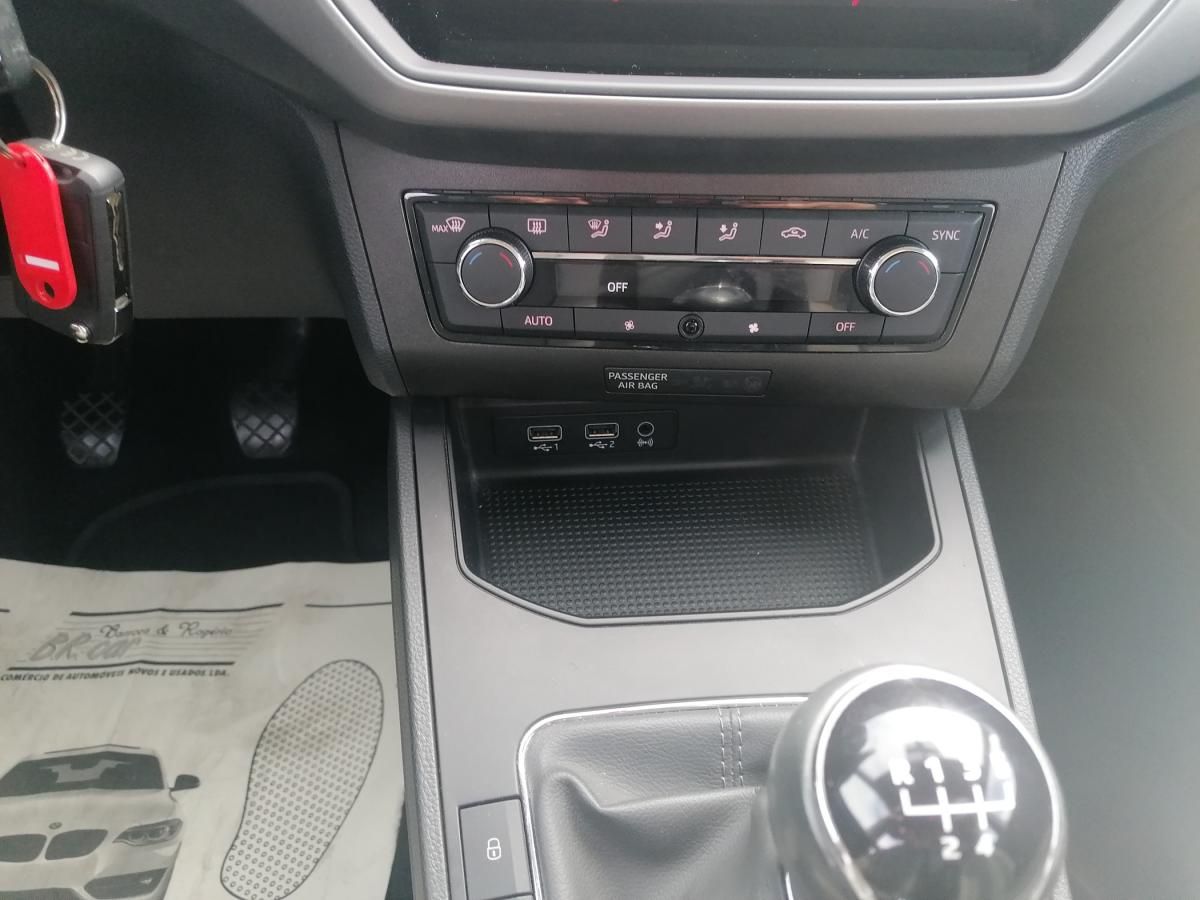 seat-ibiza-2019-gasolina-999cc