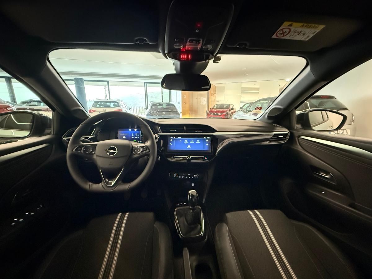 opel-corsa-2025-gasolina-1199cc