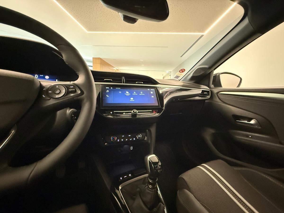 opel-corsa-2025-gasolina-1199cc