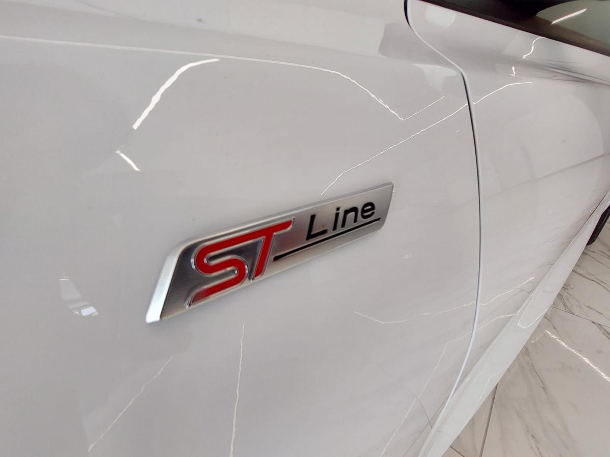 ford-focus-2021-gasolina-998cc