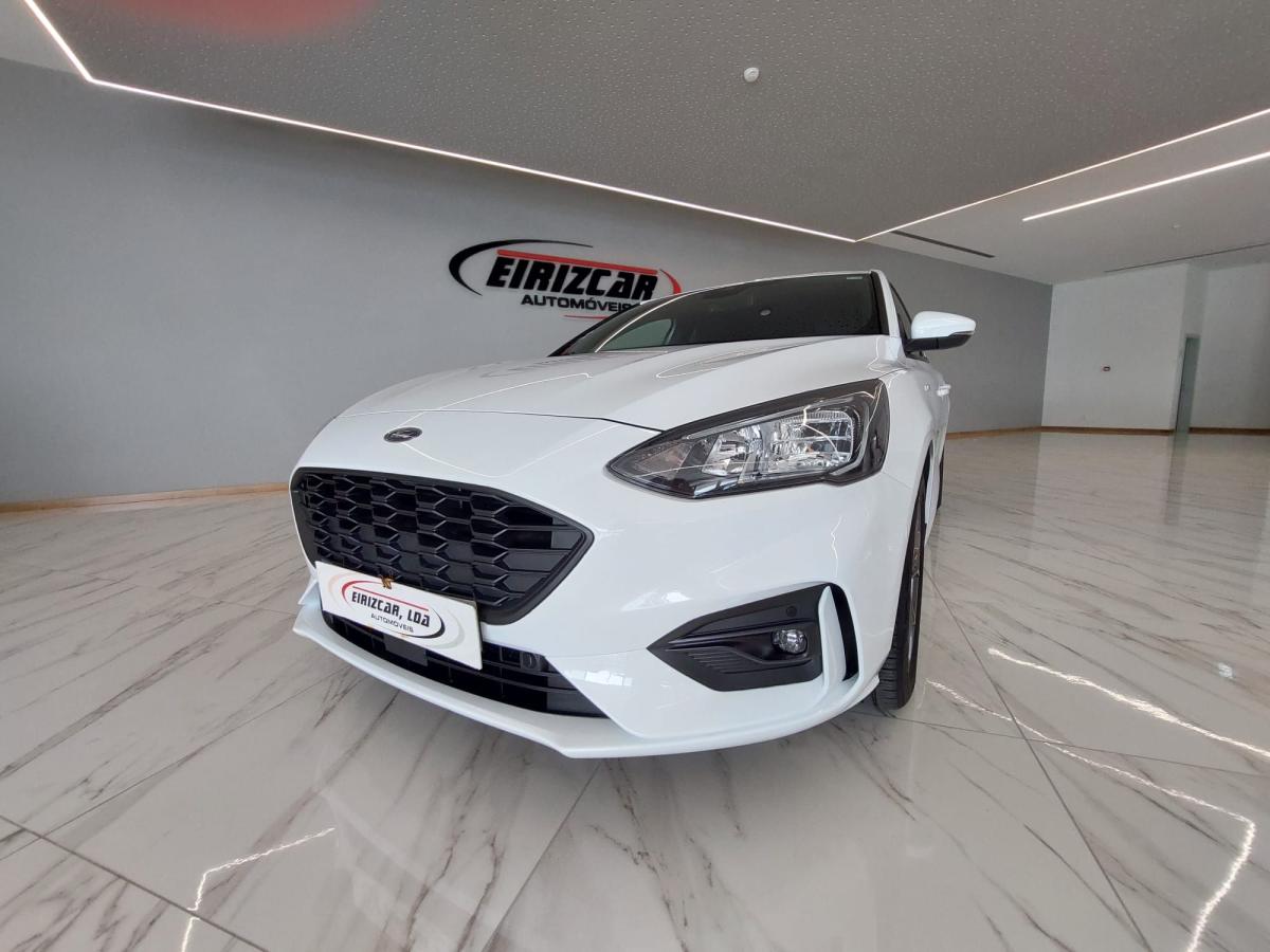 ford-focus-2021-gasolina-998cc