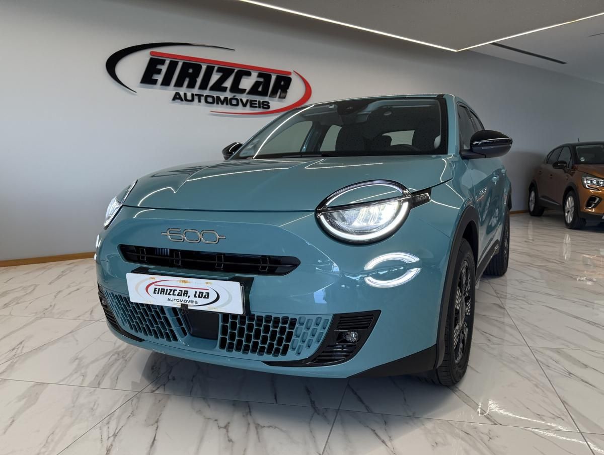 fiat-600-2025-gasolina-1199cc