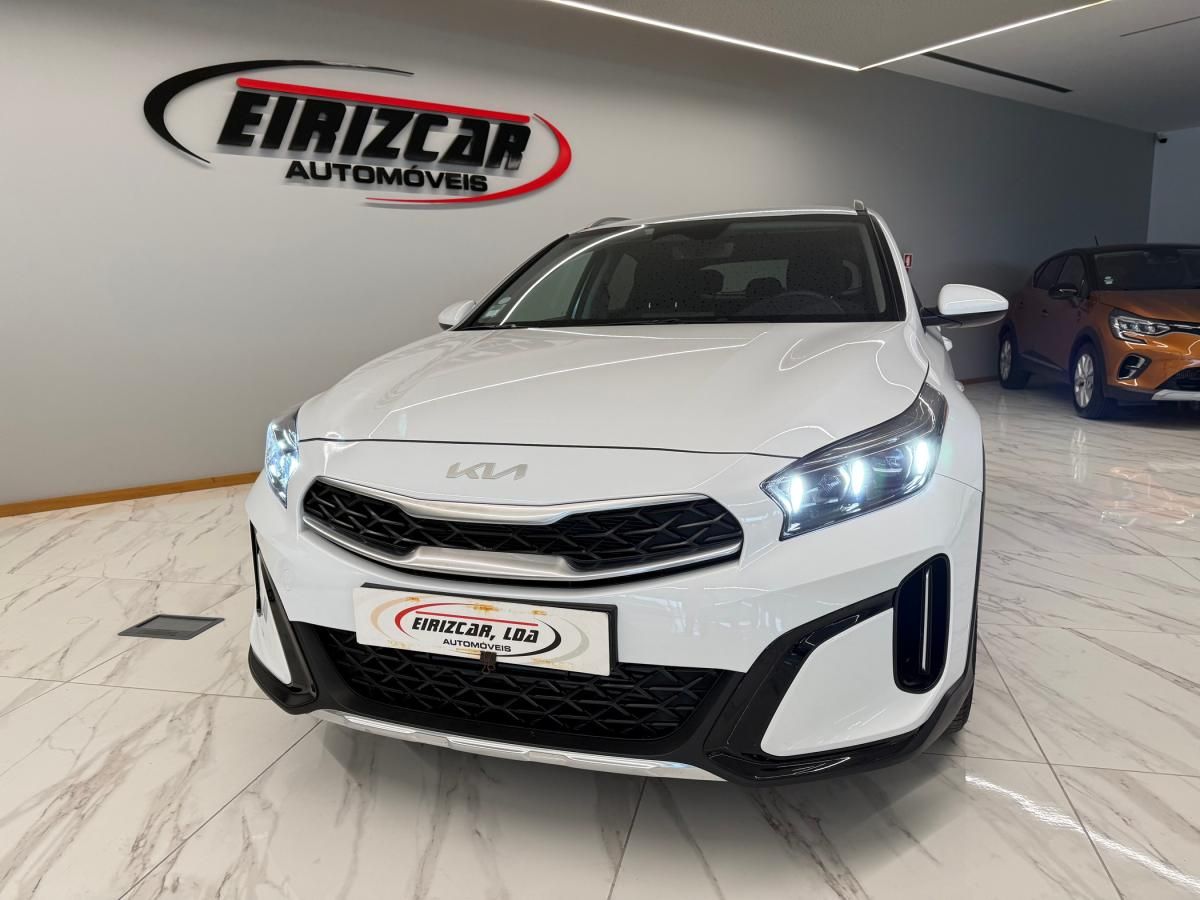 kia-xceed-2025-gasolina-998cc