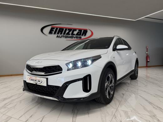 kia-xceed-2025-gasolina-998cc